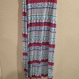 Charlotte Russe skirt, size S, multi color
